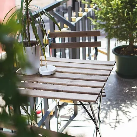 Happiness - Center Bed and breakfast *