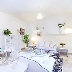 Happiness - Center
