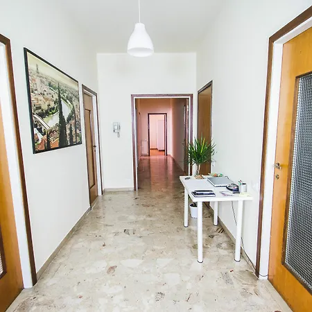 Happiness - Center ヴェローナ