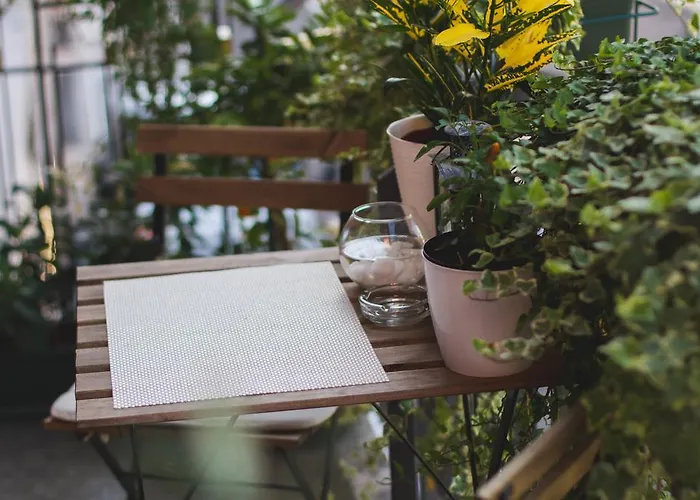 לינה וארוחת בוקר Happiness - Center