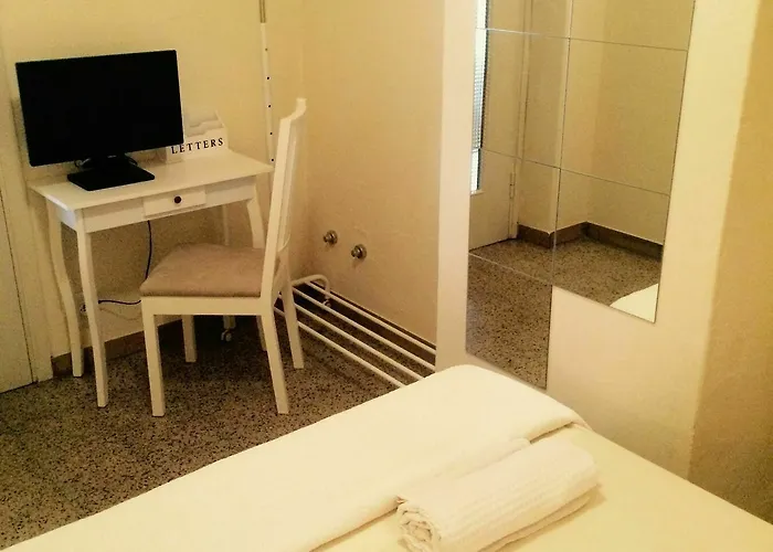 לינה וארוחת בוקר Happiness - Center ורונה