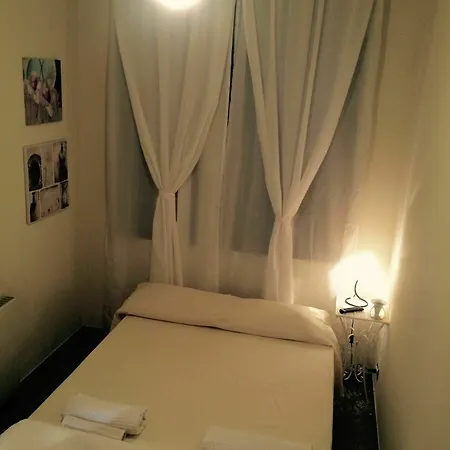 Happiness - Center 3*